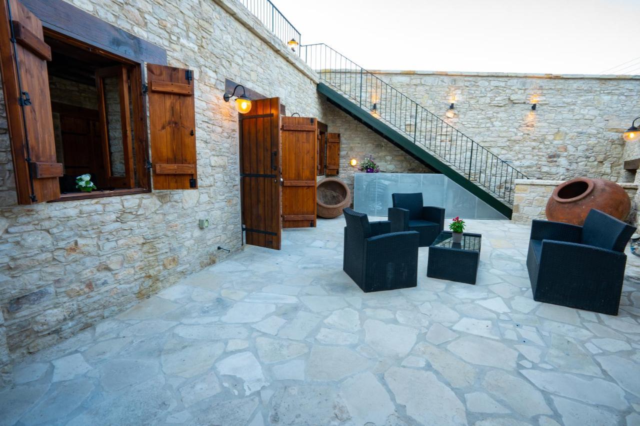 Eidyllio Luxury Suites Omodos Extérieur photo