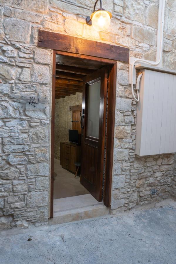 Eidyllio Luxury Suites Omodos Extérieur photo